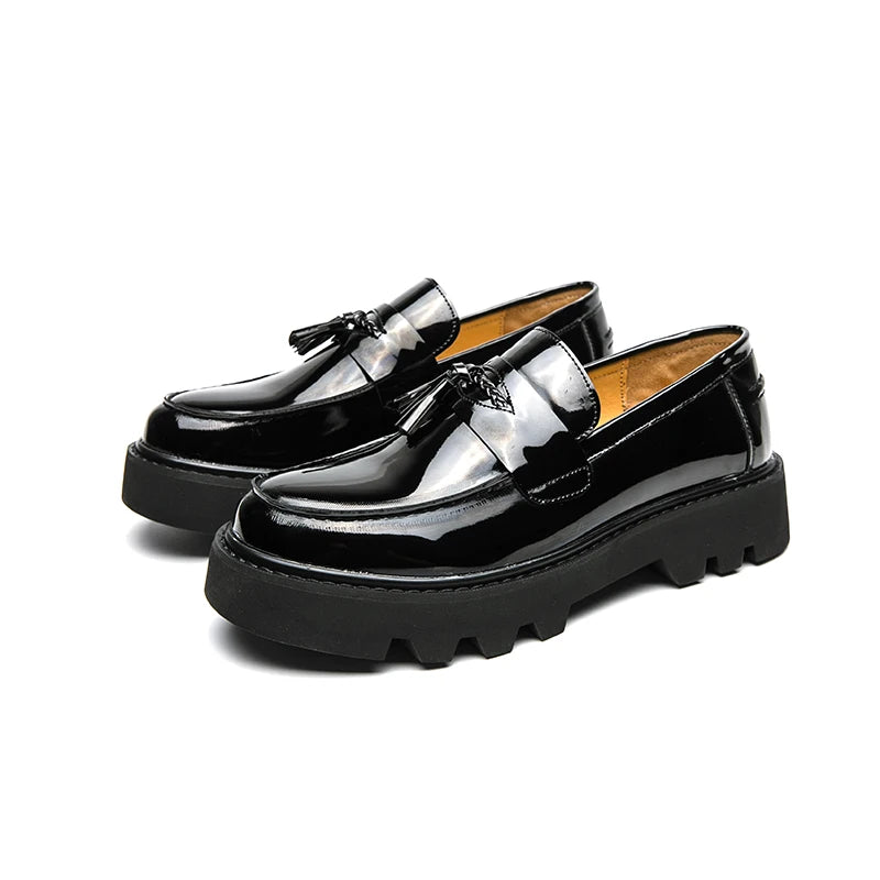 Large size glossy gentleman breathable leather shoes for formal wear, round toe thick soled high rise men's loafers
