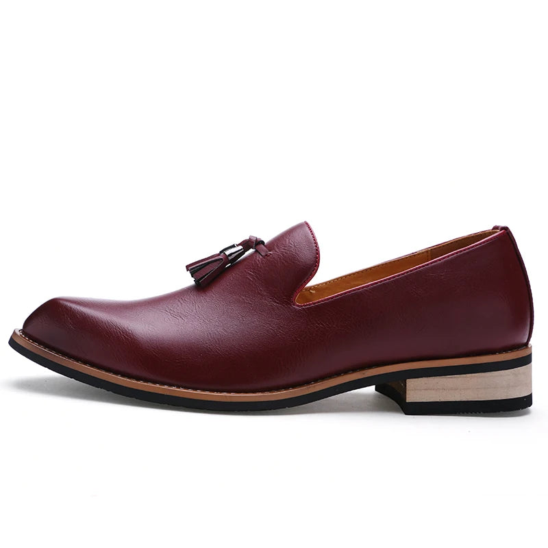 Men Dress Shoes Light Weight Suit Shoes Comfortable Sneakers New Social Wedding Shoes Office Formal Shoes Classic Leather Shoes