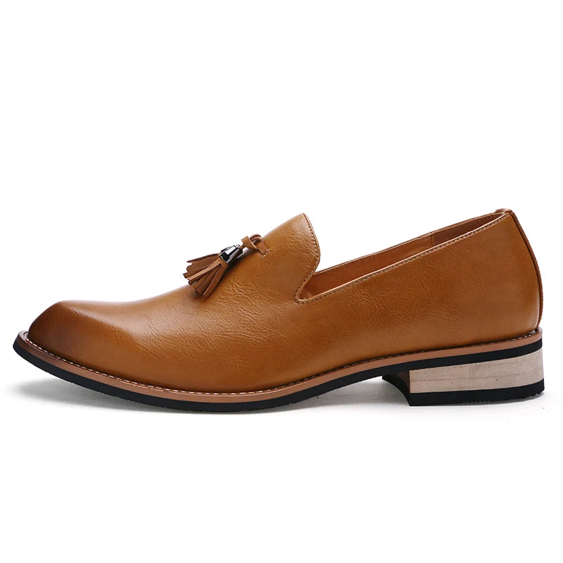 Men Dress Shoes Light Weight Suit Shoes Comfortable Sneakers New Social Wedding Shoes Office Formal Shoes Classic Leather Shoes