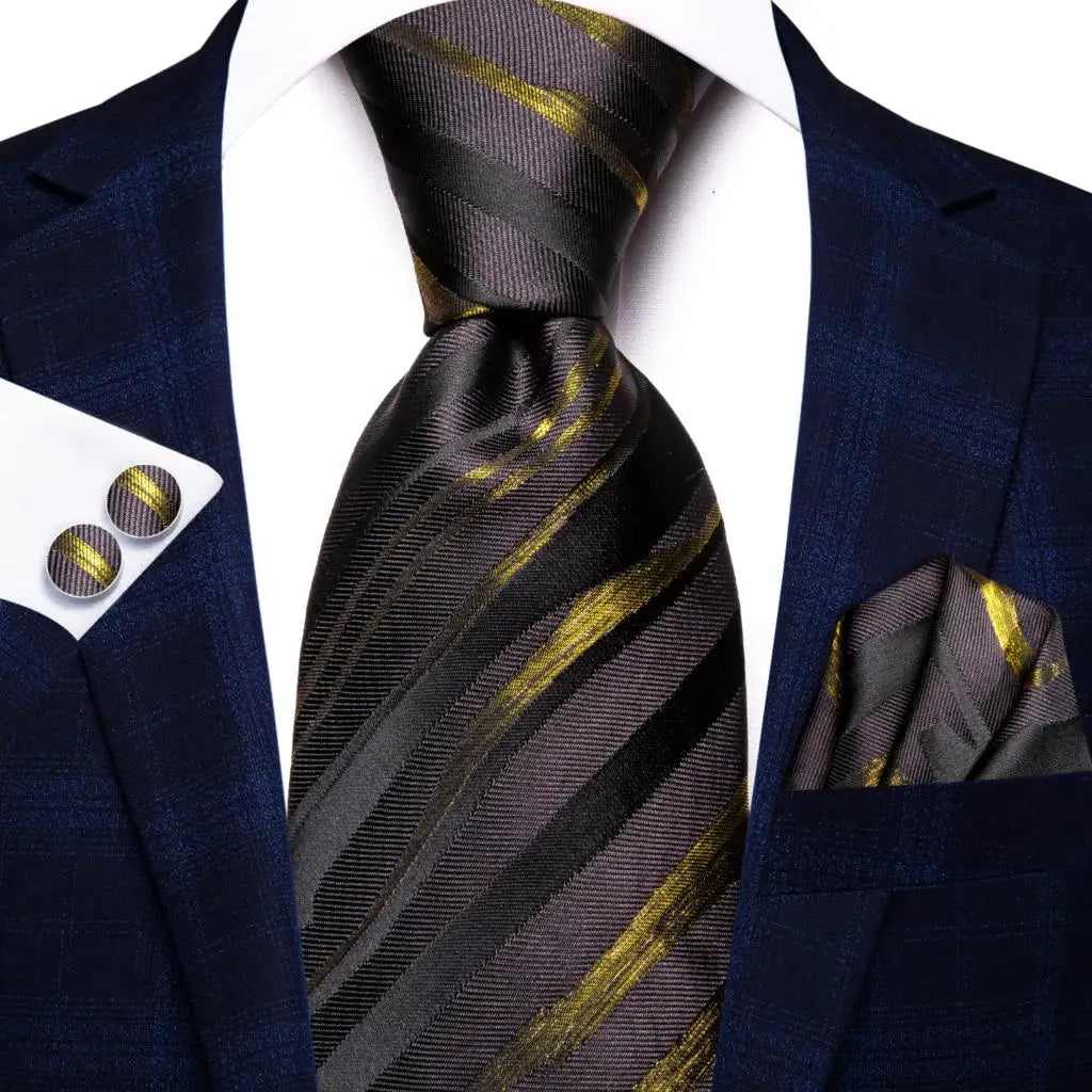 Black Red Striped Silk Wedding Tie For Men Handky Cufflink Gift Men Necktie Fashion Business Party Dropshiping Hi-Tie Designer