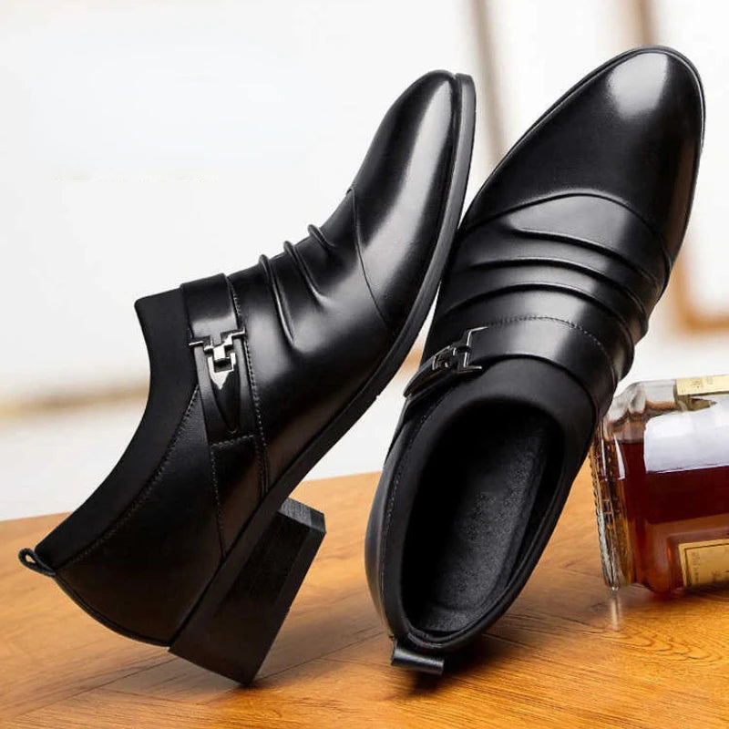 Classic Men Dress Shoes Luxury Oxfords Leather Shoes for Men Business Casual Loafers Quality Plus Size Men Wedding Formal Shoes