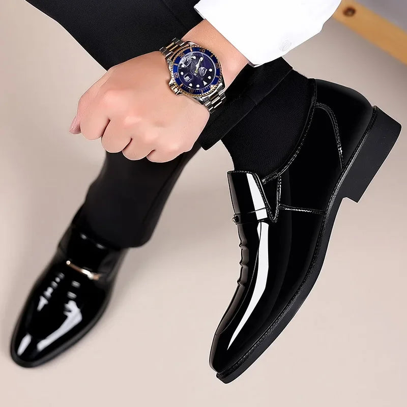 Men Patent Leather Shoes Business Shoes Casual Pointed Toe Slip on Loafers Men Luxury Party Wedding Plus Size Shoes
