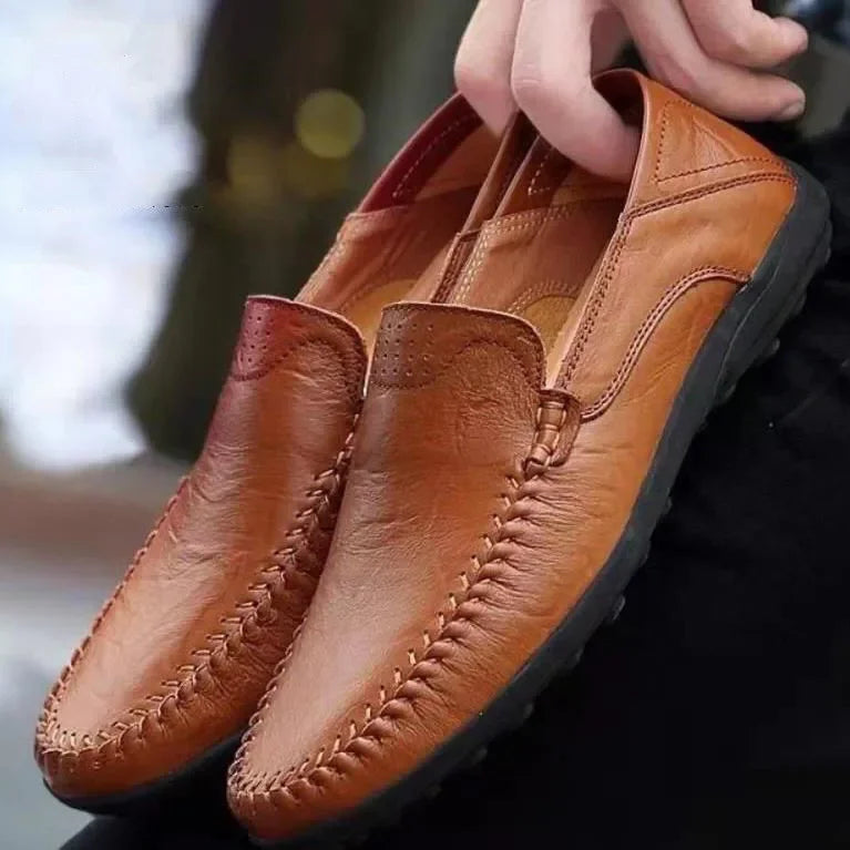 Shoes Men Leather Spring Loafers Slip on Business Casual Leather Shoes Classic Soft Moccasins Hombre Breathable Flats Shoes